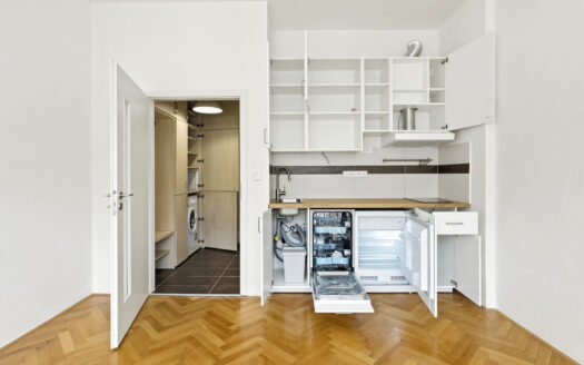 Prodej investičního bytu 1+kk, 22 m², Brno – Veveří (ulice Tučkova – byt vpravo)