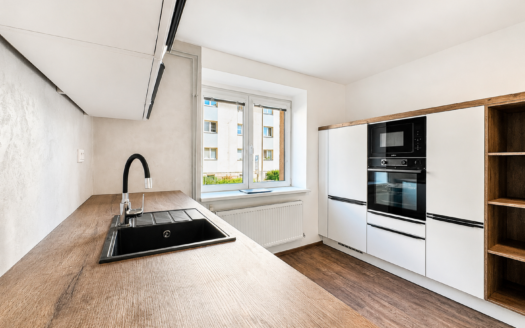 Pronájem bytu 2+1 50 m² se zahrádkou, Brno – Černovice